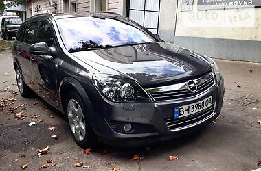 Opel Astra 150 hp 2010