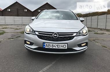 Opel Astra  2016