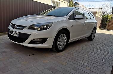 Opel Astra SPORTS TOURER 2015