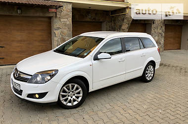 Opel Astra COSMO 2010