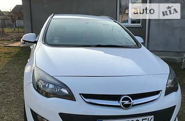 Opel Astra  2015