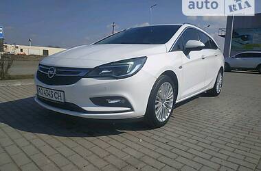 Opel Astra  2016