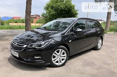 Opel Astra TURBO 2019