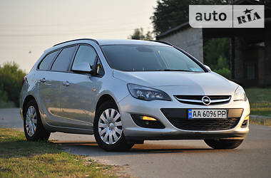 Opel Astra  2014