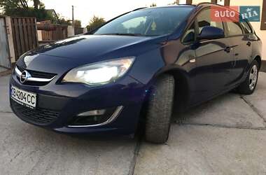Opel Astra sports tourer 2013