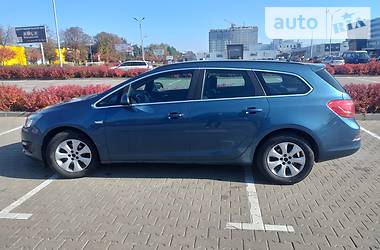 Opel Astra  2014