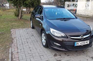 Opel Astra  2015