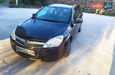 Opel Astra  2009