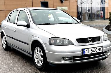 Opel Astra  2003