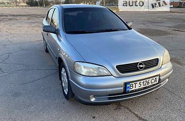 Opel Astra  2008