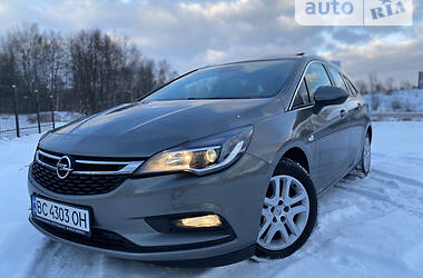 Opel Astra COSMO 2017