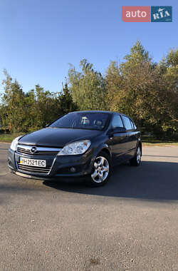 Opel Astra  2007