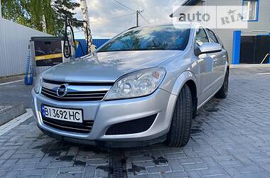 Opel Astra  2008