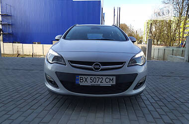 Opel Astra  2013