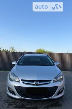 Opel Astra Sport tourer 2013