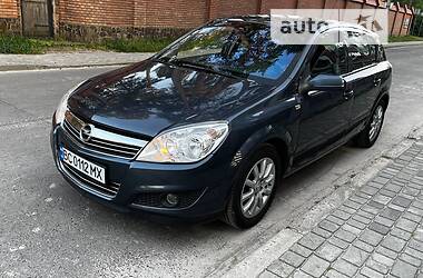 Opel Astra  2008