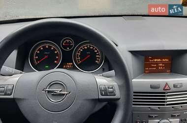 Opel Astra 2007