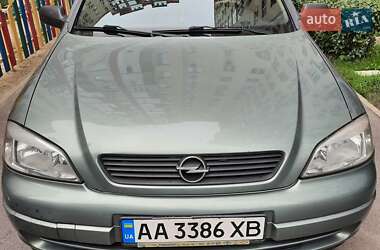 Opel Astra  2006