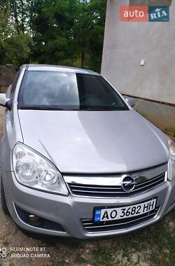 Opel Astra 2009