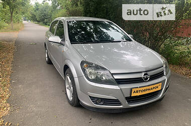 Opel Astra  2004