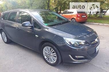 Opel Astra  2013