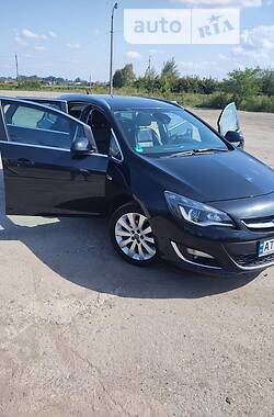 Opel Astra  2014