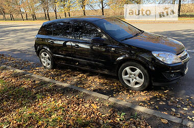 Opel Astra  2008