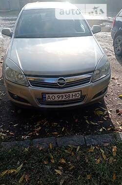 Opel Astra  2007