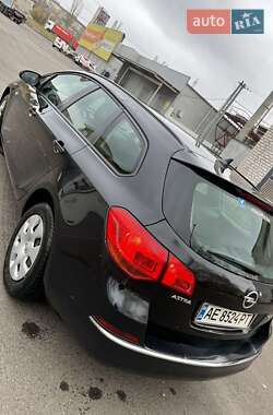 Opel Astra 2015