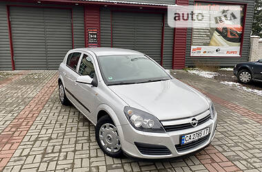 Opel Astra  2004