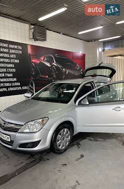 Opel Astra 2007