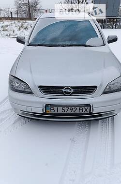 Opel Astra  2005