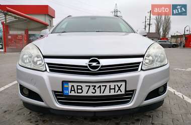 Opel Astra  2009