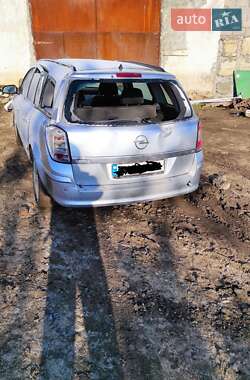 Opel Astra  2008