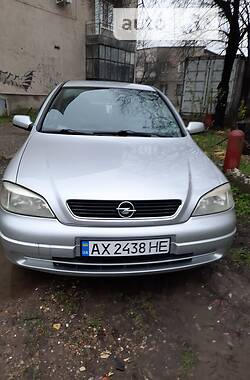 Opel Astra  1998