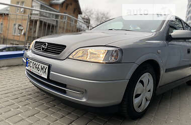 Opel Astra  2002