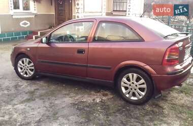 Opel Astra  2001