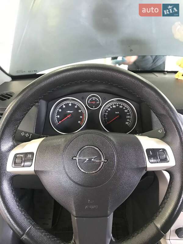 Універсал Opel Astra 2008 в Львові фото 4 Універсал Opel Astra 2008 в Львові