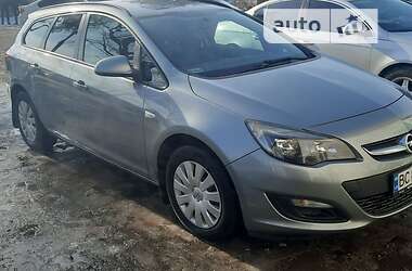 Opel Astra  2013