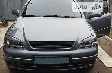 Opel Astra  2008