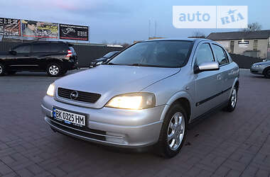 Opel Astra  2003