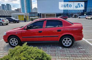Opel Astra  2003