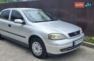 Opel Astra  2002