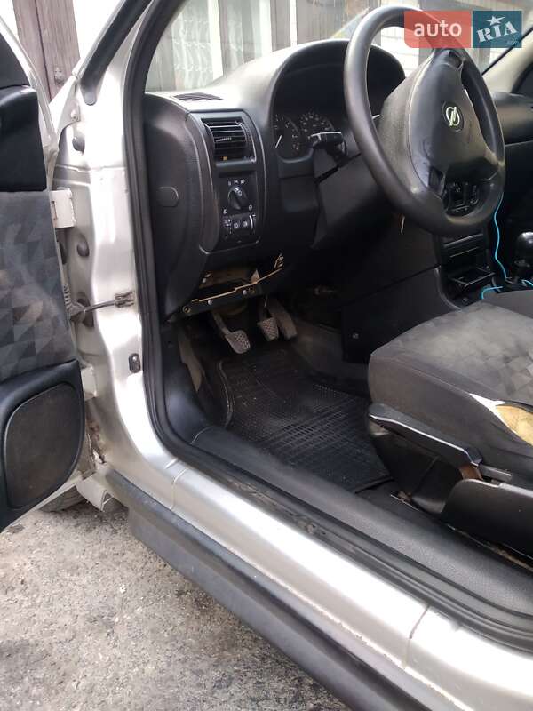 Opel Astra 1998 Opel Astra 1998