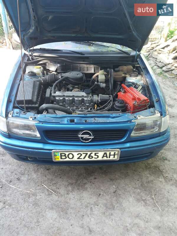 Хетчбек Opel Astra 1992 в Ланівці