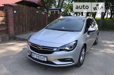 Opel Astra  2018