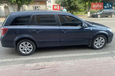 Opel Astra  2008