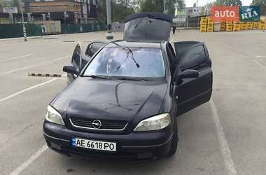Opel Astra  2003