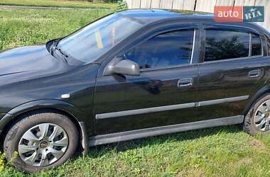 Opel Astra  2005