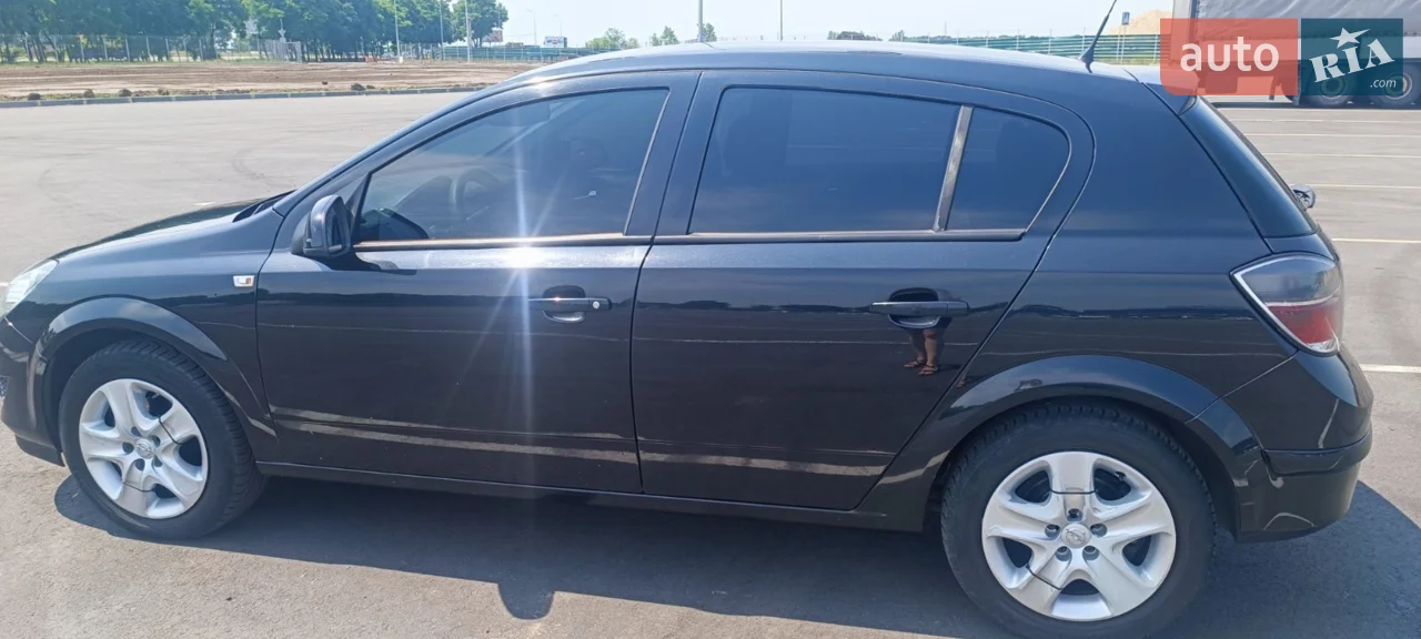 2012 Opel Astra - мініатюра 2